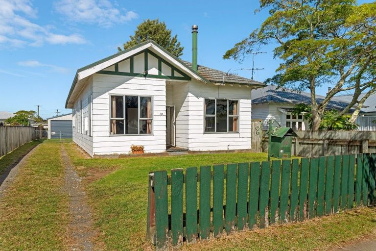 Photo of property in 10 Wellington Street, Te Hapara, Gisborne, 4010