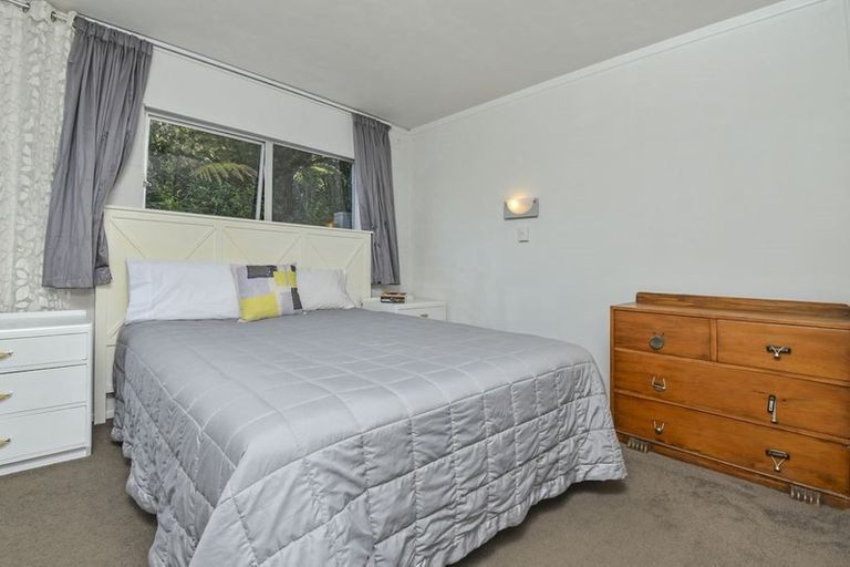 Photo of property in 26 Macnay Way, Murrays Bay, Auckland, 0630