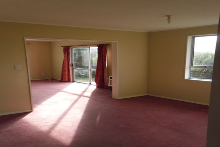 Photo of property in 11 Mossburn Grove, Kelson, Lower Hutt, 5010
