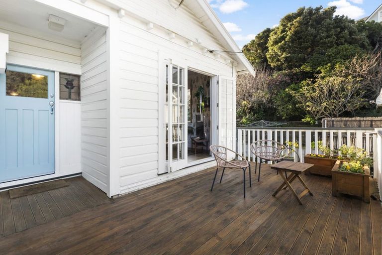 Photo of property in 7 Busaco Road, Hataitai, Wellington, 6021