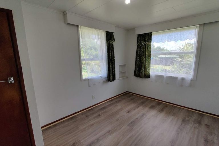 Photo of property in 35 Ashgrove Road, Mangere, Auckland, 2022