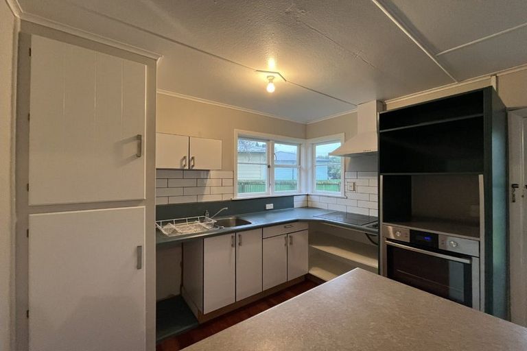 Photo of property in 19 Hobson Street, Levin, 5510