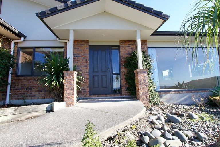 Photo of property in 45 Roberta Crescent, Orewa, 0931