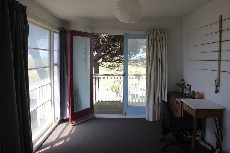 Photo of property in 318 Marine Parade, New Brighton, Christchurch, 8061