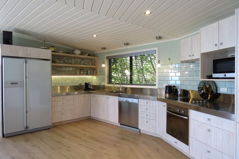 Photo of property in 1600 Wyuna Bay Road, Wyuna Bay, Coromandel, 3581