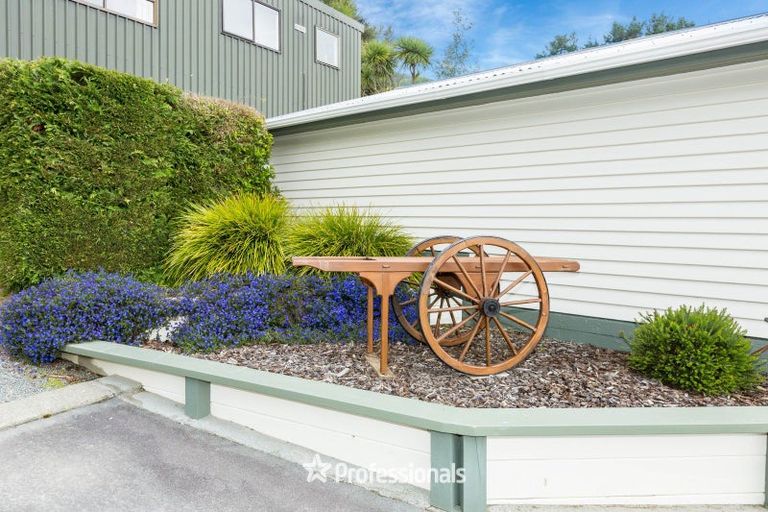 Photo of property in 229 Whitemans Valley Road, Whitemans Valley, Upper Hutt, 5371