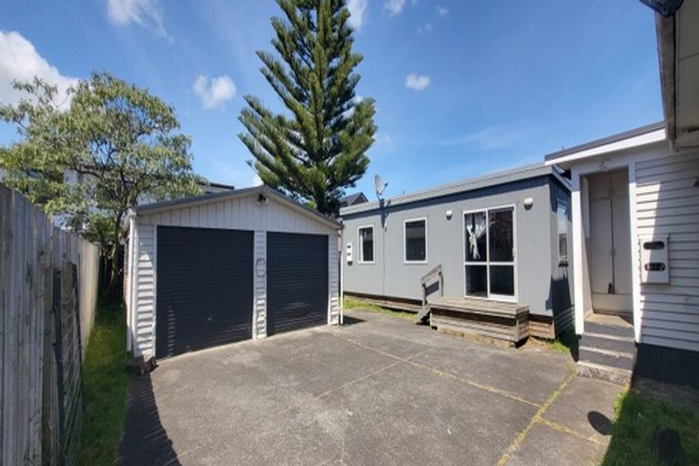 Photo of property in 9 Bettina Place, Manurewa, Auckland, 2102