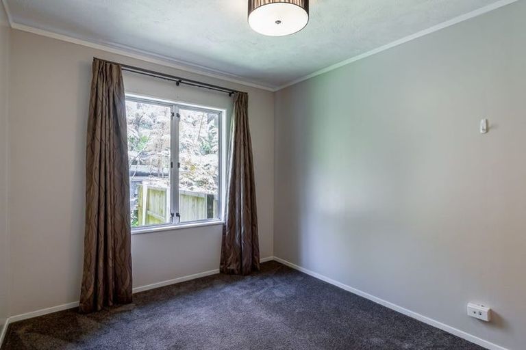 Photo of property in 103 Wirihana Road, Titirangi, Auckland, 0604