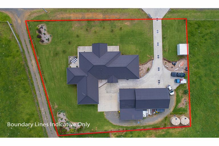 Photo of property in 875 Awhitu Road, Pollok, Waiuku, 2683