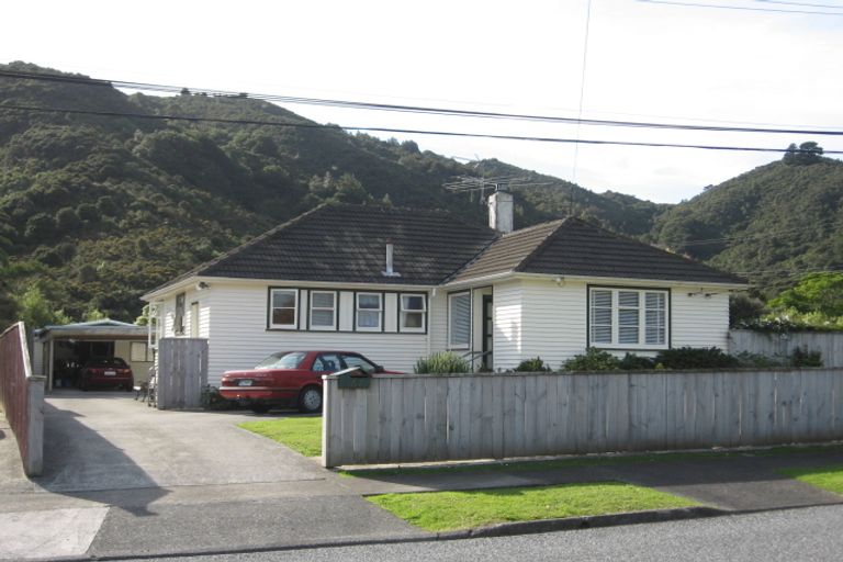 Photo of property in 67 Fleet Street, Naenae, Lower Hutt, 5011