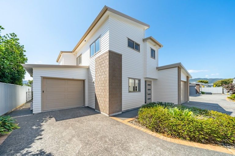 Photo of property in 5 Latimer Way, Petone, Lower Hutt, 5012