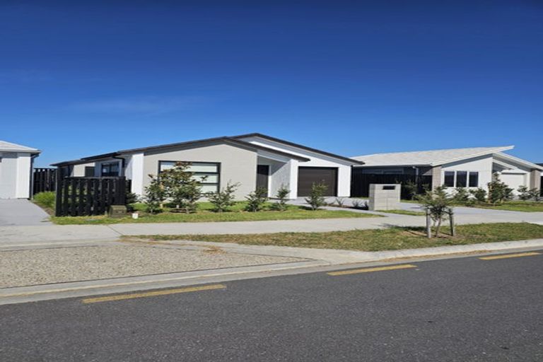 Photo of property in 6 Brooklyn Street, Papamoa, 3118