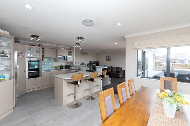 Photo of property in 7 Southworth Place, Grandview Heights, Hamilton, 3200