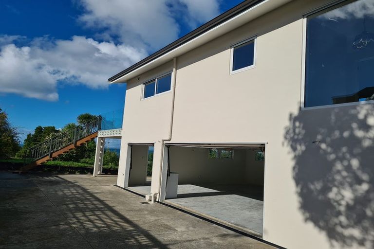 Photo of property in 1/29 Bayview Road, Browns Bay, Auckland, 0630