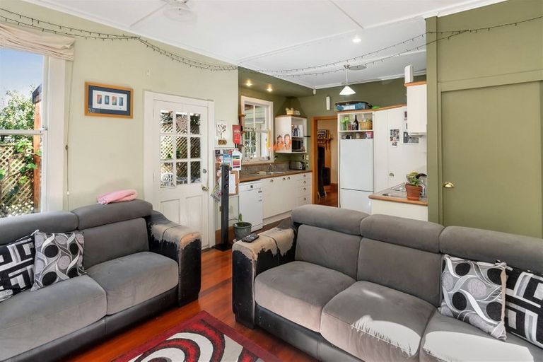 Photo of property in 36 Weka Street, Frankton, Hamilton, 3204