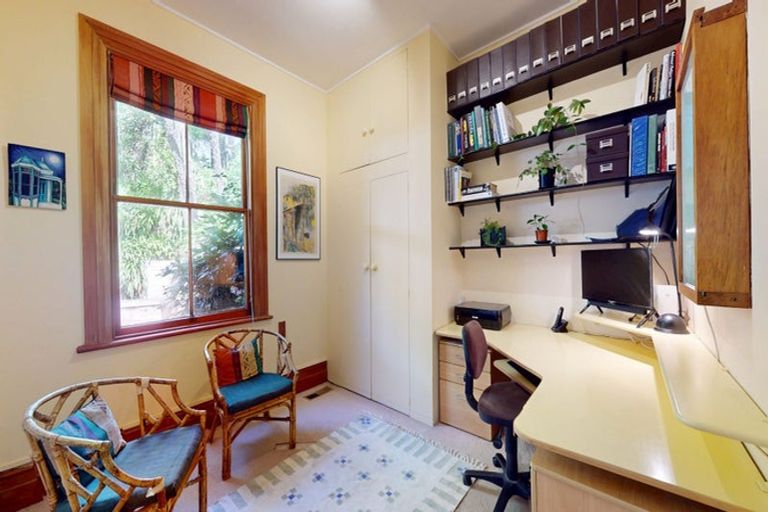 Photo of property in 157 Upland Road, Kelburn, Wellington, 6012