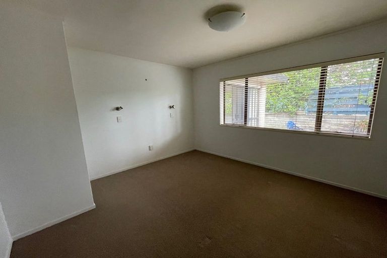 Photo of property in 1 Hart Street, Mount Maunganui, 3116