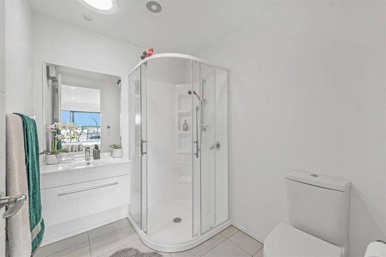 Photo of property in 114 Te Rito Street, Marshland, Christchurch, 8083