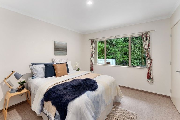 Photo of property in 5 Fairway Oaks Drive, Waikanae Beach, Waikanae, 5036