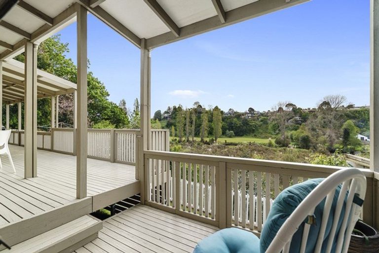 Photo of property in 48 Lagoon Place, Poike, Tauranga, 3112