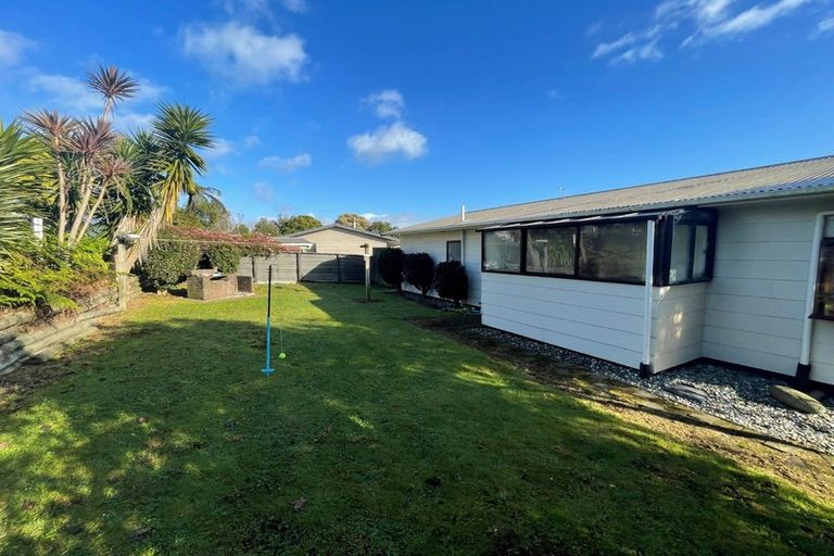 Photo of property in 29/1 Silvan Place, Bell Block, New Plymouth, 4312