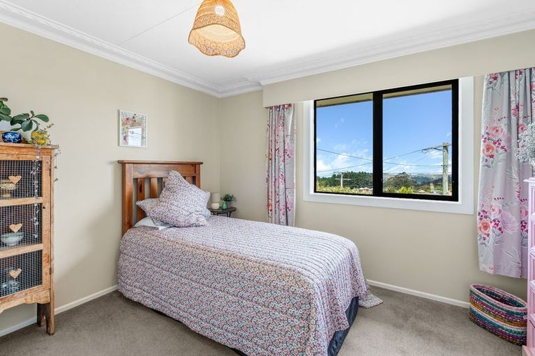 Photo of property in 19 Salmond Street, Halfway Bush, Dunedin, 9010