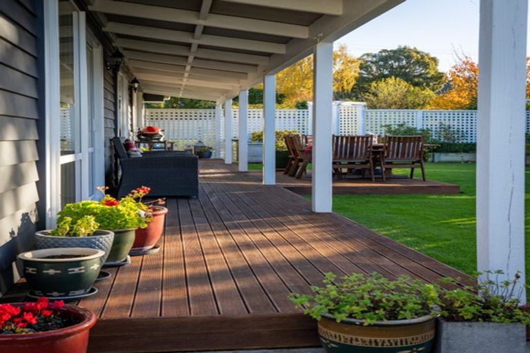 Photo of property in 1 Ivy Lane, Albert Town, Wanaka, 9305