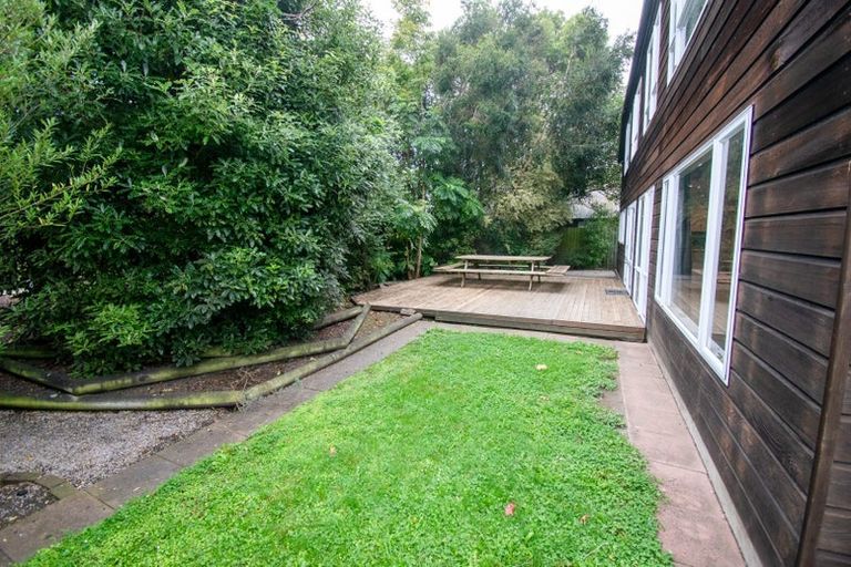 Photo of property in 58 Momorangi Crescent, Redwood, Christchurch, 8051