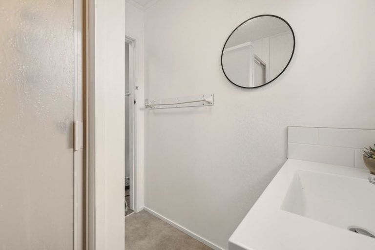 Photo of property in 1/1216 Papamoa Beach Road, Papamoa Beach, Papamoa, 3118