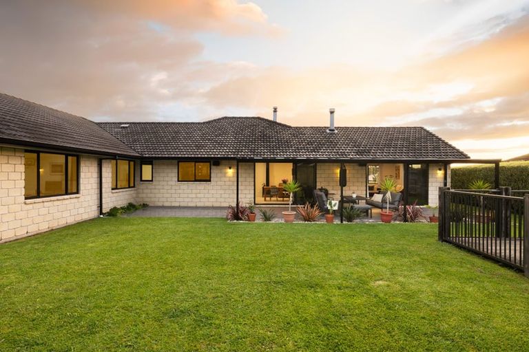 Photo of property in 162 Cumberland Drive, Flagstaff, Hamilton, 3210