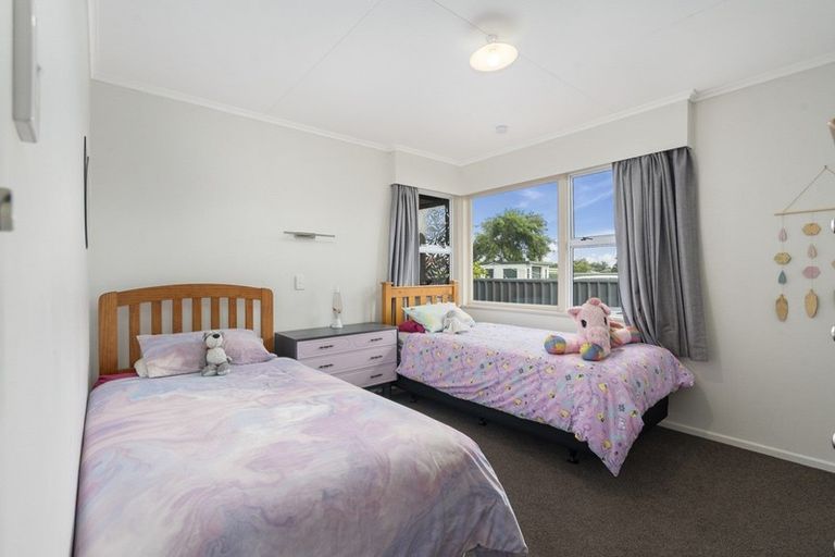 Photo of property in 16 Anakiwa Street, Kelvin Grove, Palmerston North, 4414