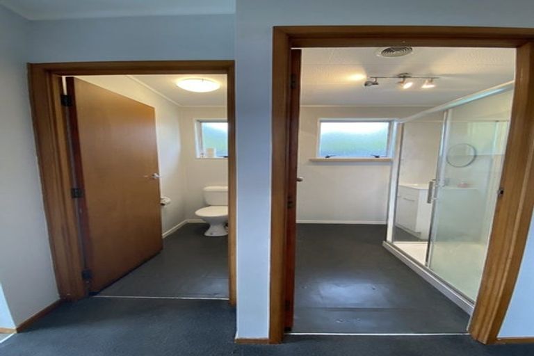 Photo of property in 111 Stanmore Bay Road, Stanmore Bay, Whangaparaoa, 0932