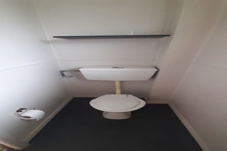 Photo of property in 21 Mccorkindale Street, Feilding, 4702