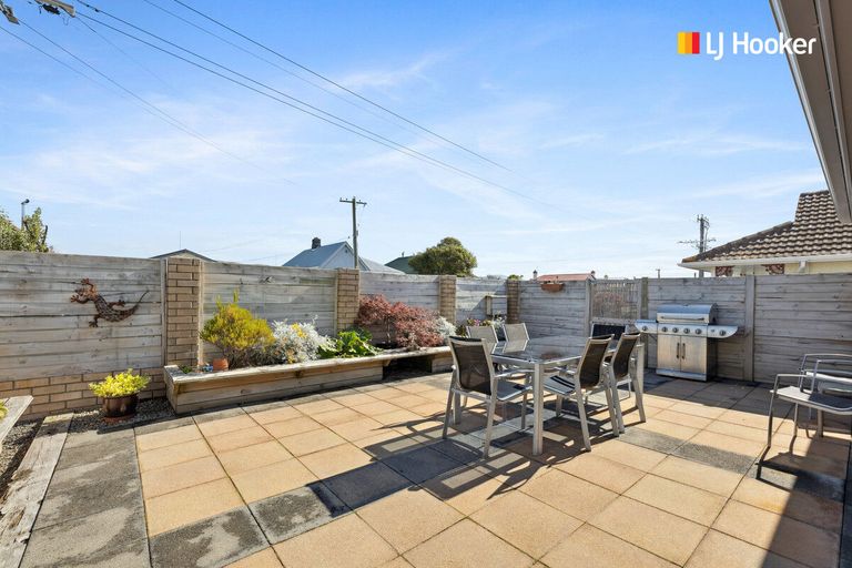 Photo of property in 19 Douglas Street, Saint Kilda, Dunedin, 9012