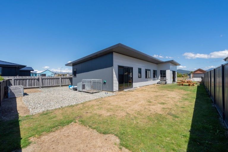 Photo of property in 6 Red Deer Place, Te Anau, 9600
