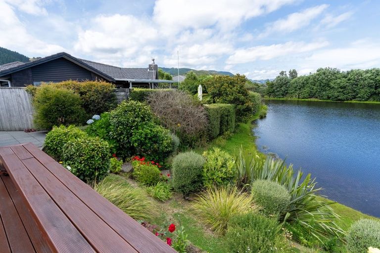 Photo of property in 81 Awatea Avenue, Paraparaumu, 5032