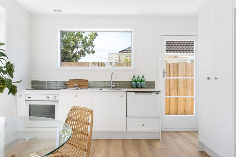 Photo of property in 1/24 Dunn Street, Somerfield, Christchurch, 8024