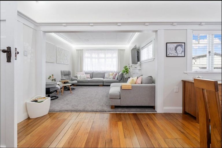 Photo of property in 16 Zealandia Street, Kensington, Whangarei, 0112