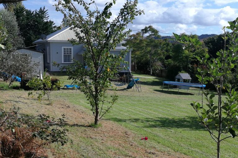 Photo of property in 48 Hurndall Street East, Maungaturoto, 0520