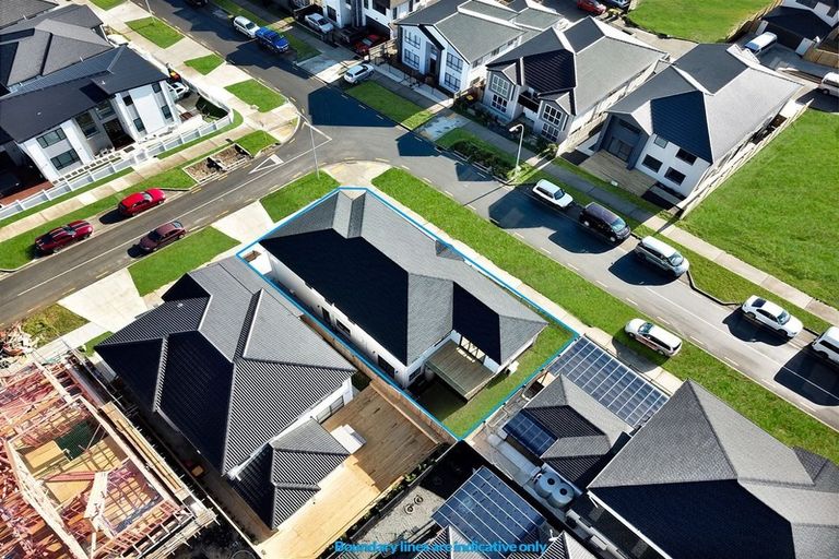 Photo of property in 2 Piki Street, Flat Bush, Auckland, 2019