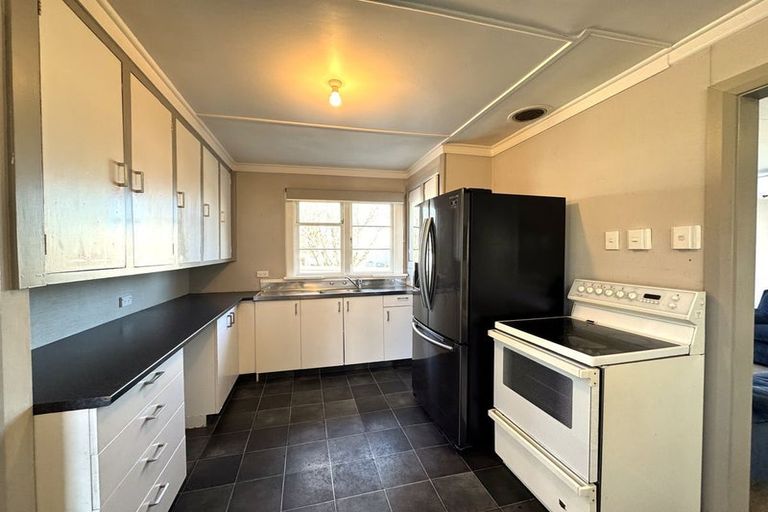 Photo of property in 2 Springfield Street, Balclutha, 9230