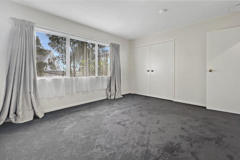 Photo of property in 19 Lowburn Place, Clover Park, Auckland, 2019