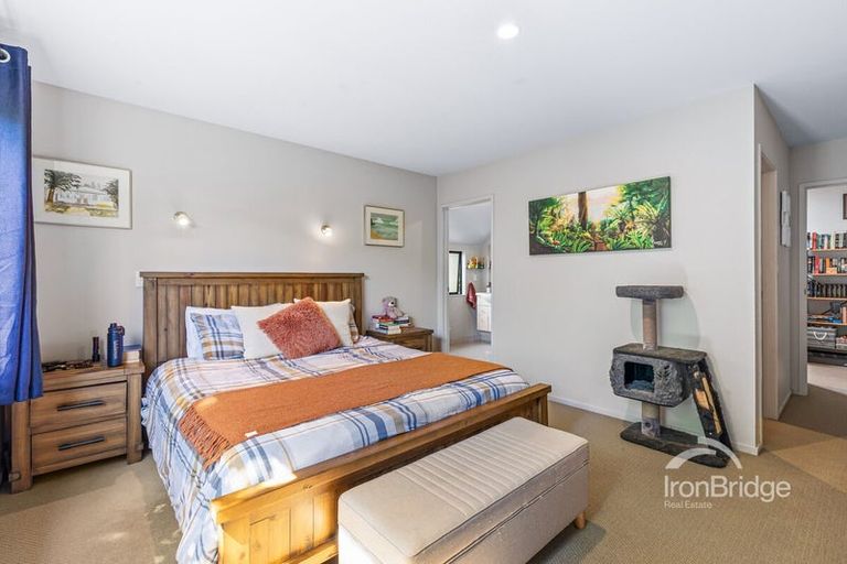 Photo of property in 2/667 East Coast Road, Browns Bay, Auckland, 0630