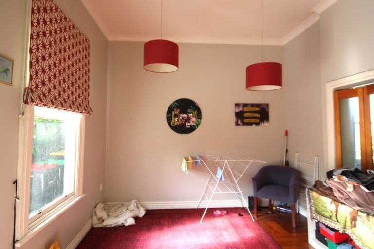 Photo of property in 32 Clifford Street, Dalmore, Dunedin, 9010