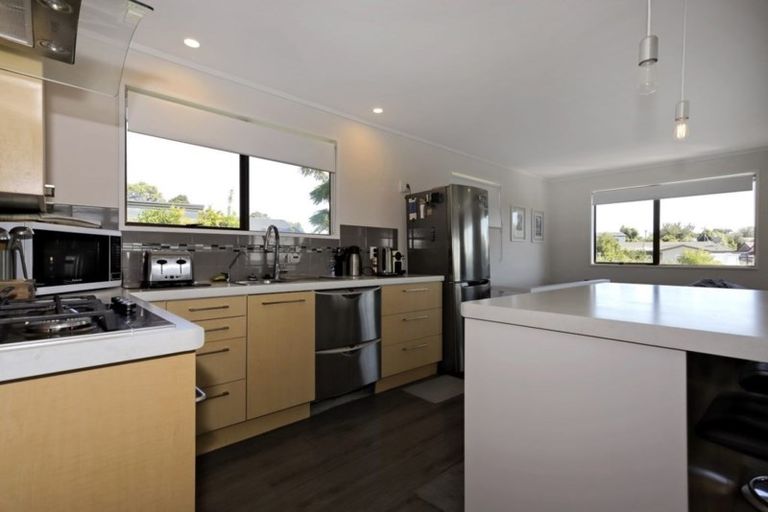 Photo of property in 6 Knox Place, Greerton, Tauranga, 3112