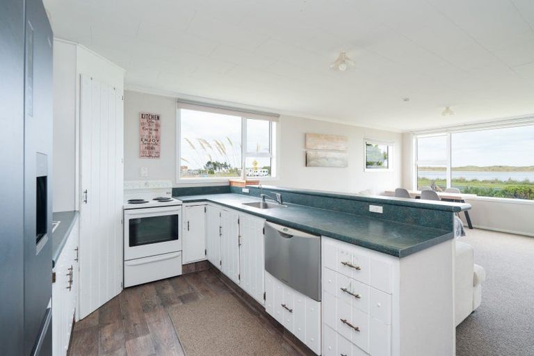 Photo of property in 4 Mersey Street, Fortrose, Invercargill, 9875