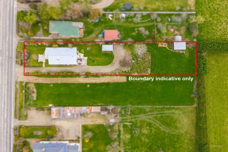 Photo of property in 60 Timaru Road, Waimate, 7924