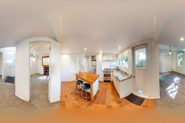 Photo of property in 204 Sydney Street West, Thorndon, Wellington, 6011