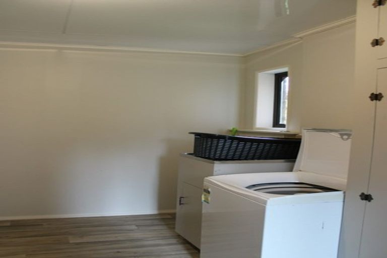 Photo of property in 241 Gap Road West, Winton, 9781