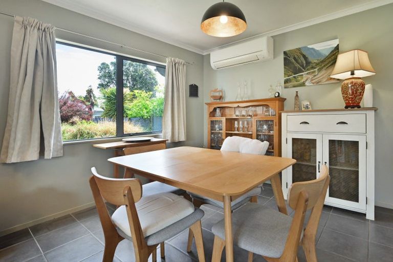 Photo of property in 1 Hyla Road, Haumoana, 4102